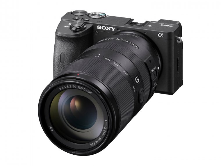 圖2) 具有 5 倍超望遠變焦的Sony  E 70-350 mm F4.5-6.3 G OSS 僅625克重，體積輕巧、.jpg