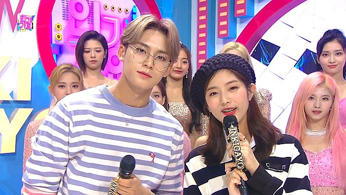 190929-SBS-Inkigayo-TWICE---Interview.ts_snapshot_00.jpg