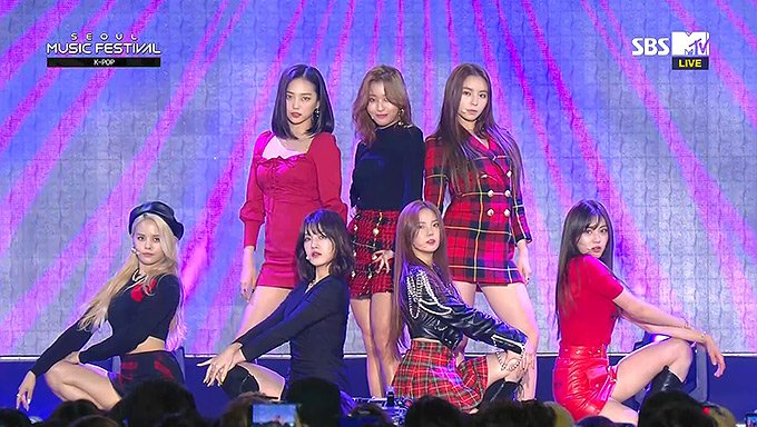 191006-SBS-Seoul-Music-Festival-KPOP-CLC---Devil-+-Black-Dress.ts_snapshot_06.jpg