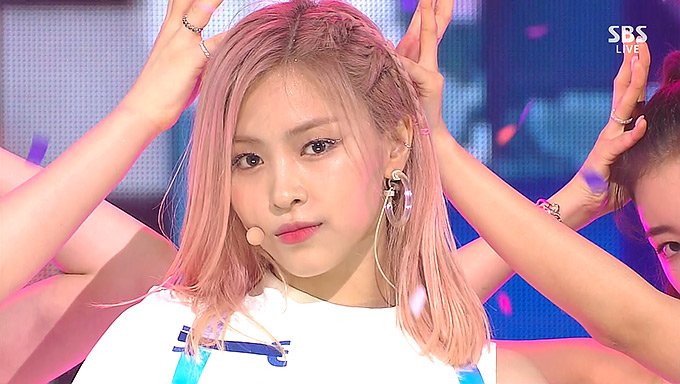 190811-SBS-Inkigayo-ITZY---ICY.ts_snapshot_03.jpg
