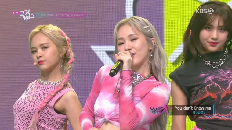 190823 KBS Music Bank EVERGLOW - You don't Know me + Adios.ts_20190824_044958.336.jpg