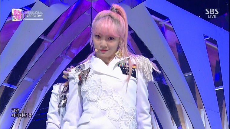 190825 SBS Inkigayo EVERGLOW - Adios.ts_20190826_001913.826.jpg