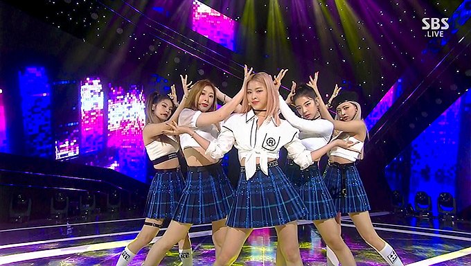 190901-SBS-Inkigayo-ITZY---ICY.ts_snapshot_03.jpg