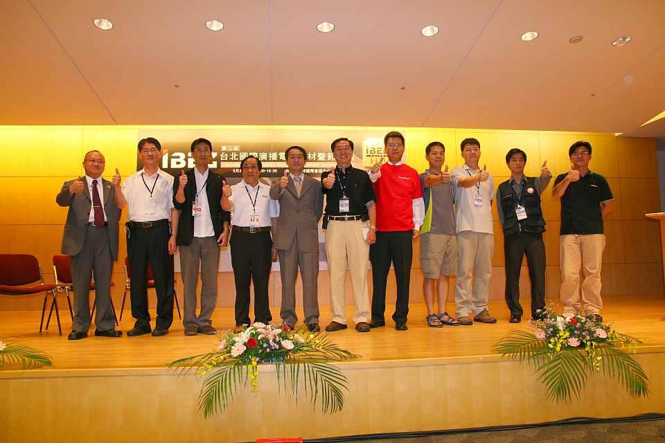 01IBEC012.jpg
