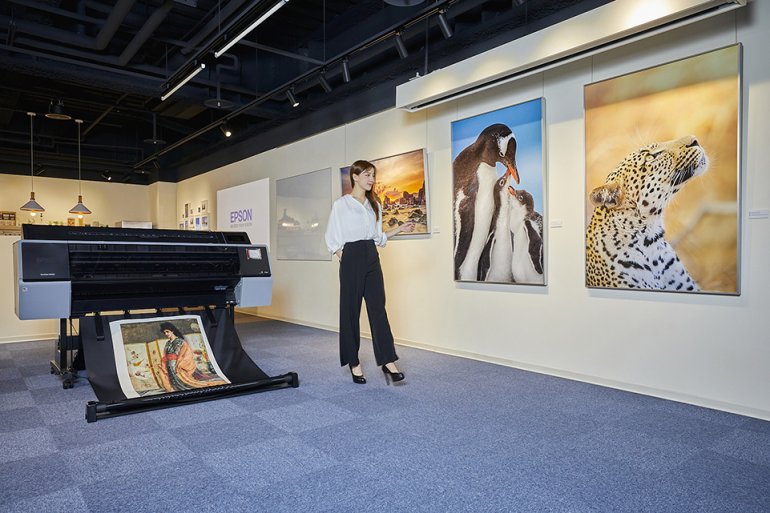 新聞照片一：Epson獨家的藝術微噴認證專利，能滿足高階藝術或專業攝影作品的輸出需求.jpg