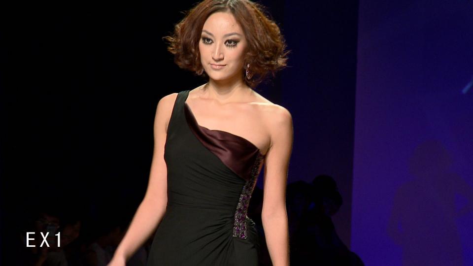 胸口的一块也应该是黑色！但。。。