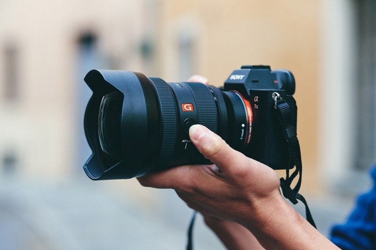 圖3) FE 12-24mm F2.8 GM 鏡頭的F2.8最大恆定光圈值能夠在進行變焦時維持穩定的曝光，.jpg