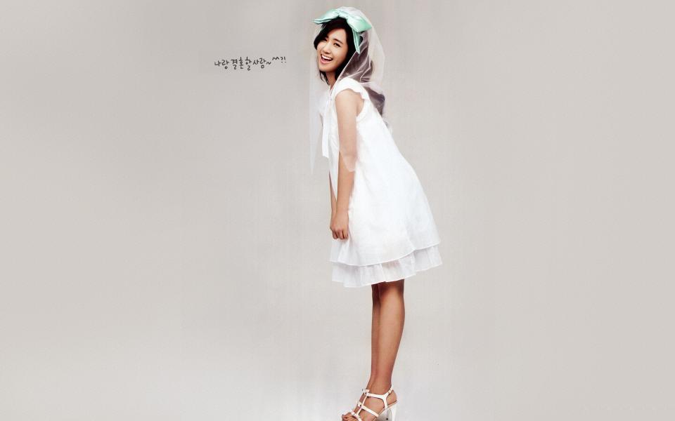 SNSD_Ceci_by_1126jjk.jpg