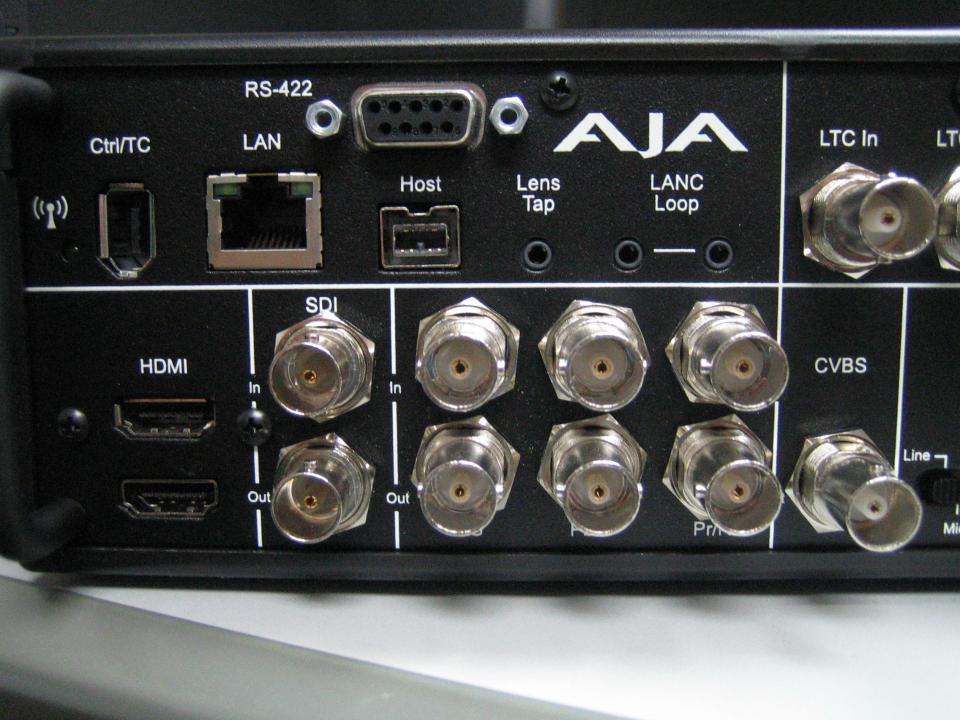 LAN 連接電腦可用IP control、upgrade、data transfer..但現在firmware仍未得