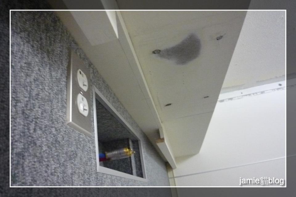 視聽室DIY改造-施工中05.jpg