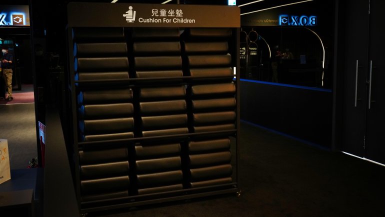 2HD03693.JPG