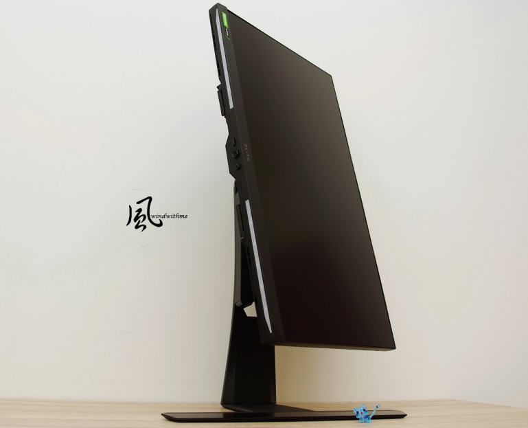 VXG270Q08.JPG