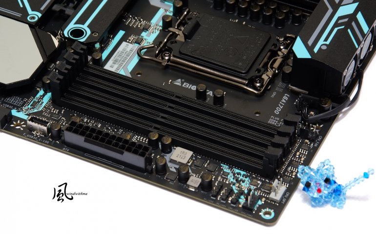 I12600K07.JPG