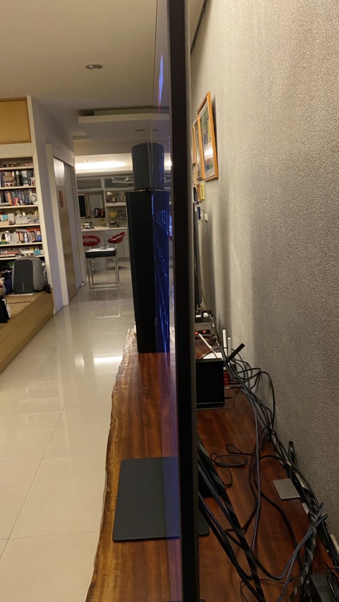 全機27mm的厚度另人滿意~