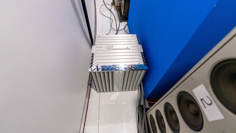 1HD05952.JPG