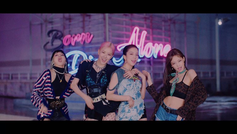 BLACKPINK - Lovesick Girls [Bugs! 2160p].mkv_000252.589.jpg