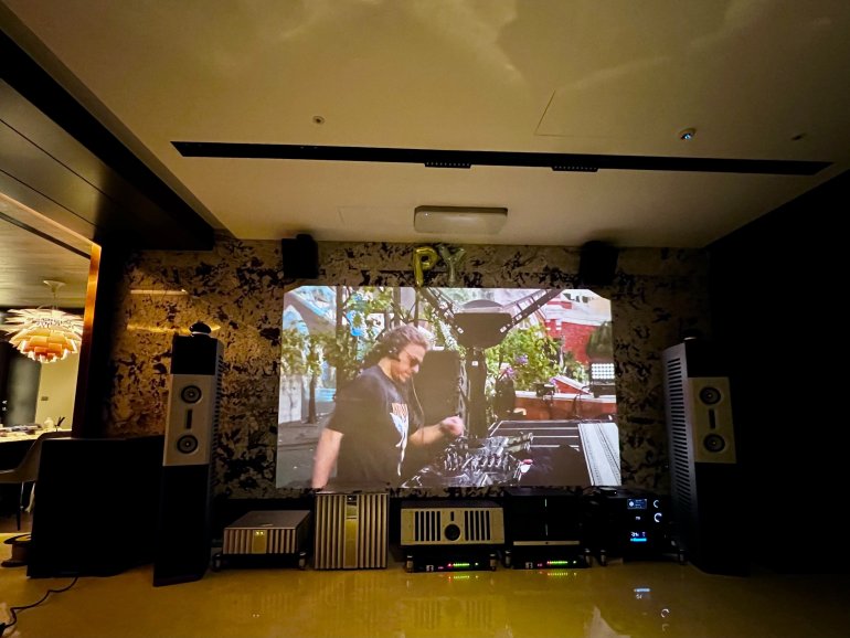 S__14041132_0.jpg