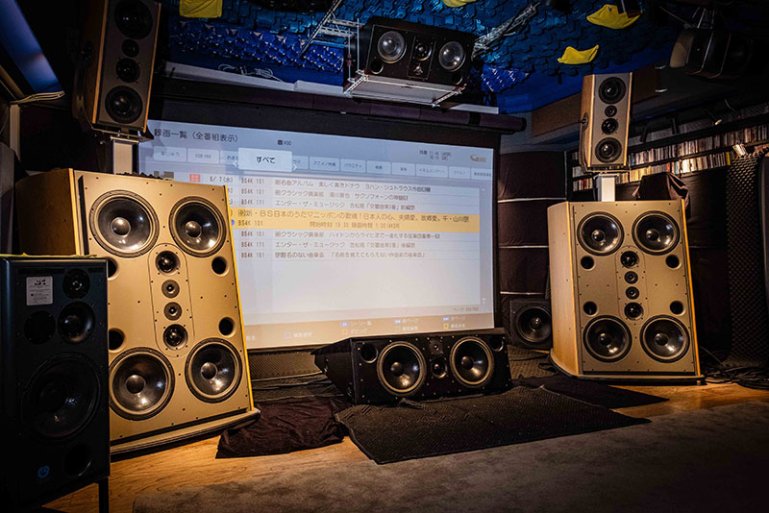 HIFIROOM_2-2.jpg