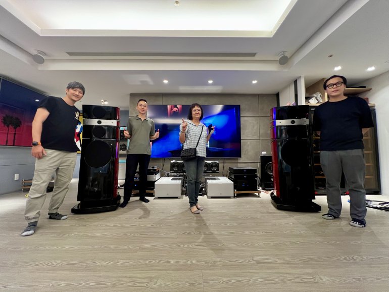 0110DE3E-07C6-4CF6-8A41-F14C3F5AF436.jpg