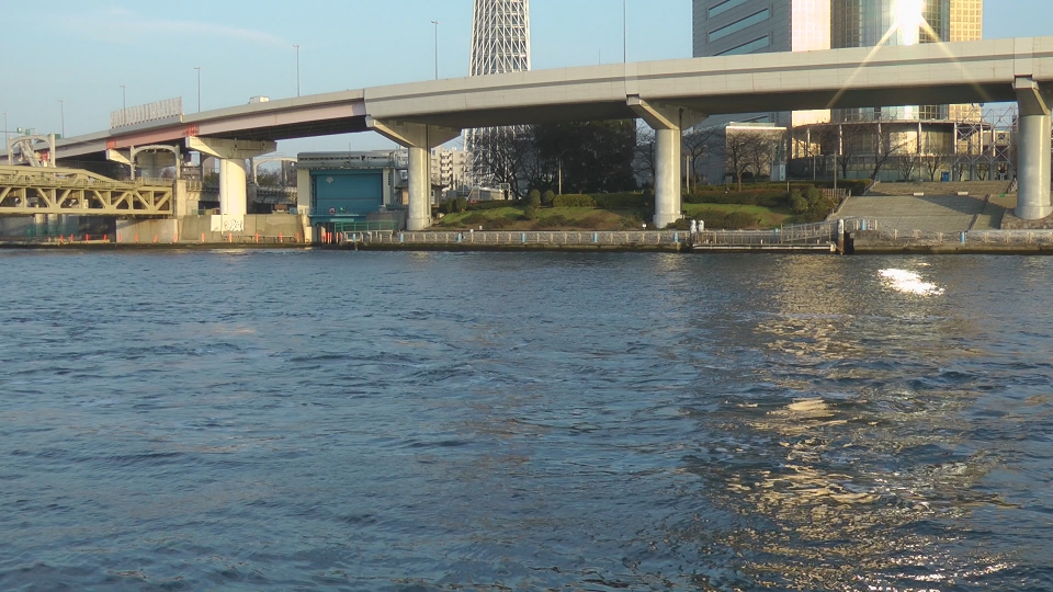 pana_river_p.jpg