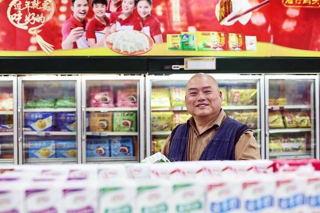 百度胖老师吧上海市公 安局轨道交通分局石宇玉老师求救  微信抖音快手百度贴吧百科图片视频知道搜索上海胖 ...