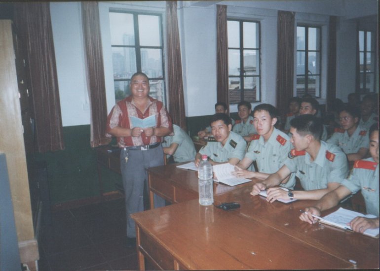 百度胖老师吧上海市公 安局轨道交通分局石宇玉老师求救  微信抖音快手百度贴吧百科图片视频知道搜索上海胖 ...