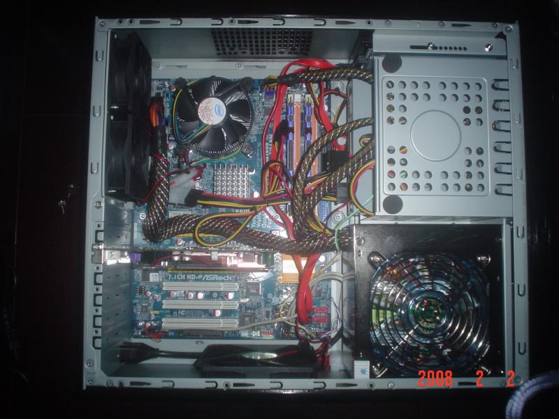 裝置完工機殼內部照片