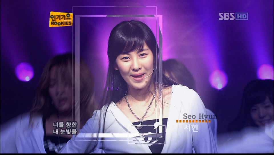 070805 SNSD - Into The New World.ts_snapshot_00.53_[2010.03.30_00.12.52].jpg