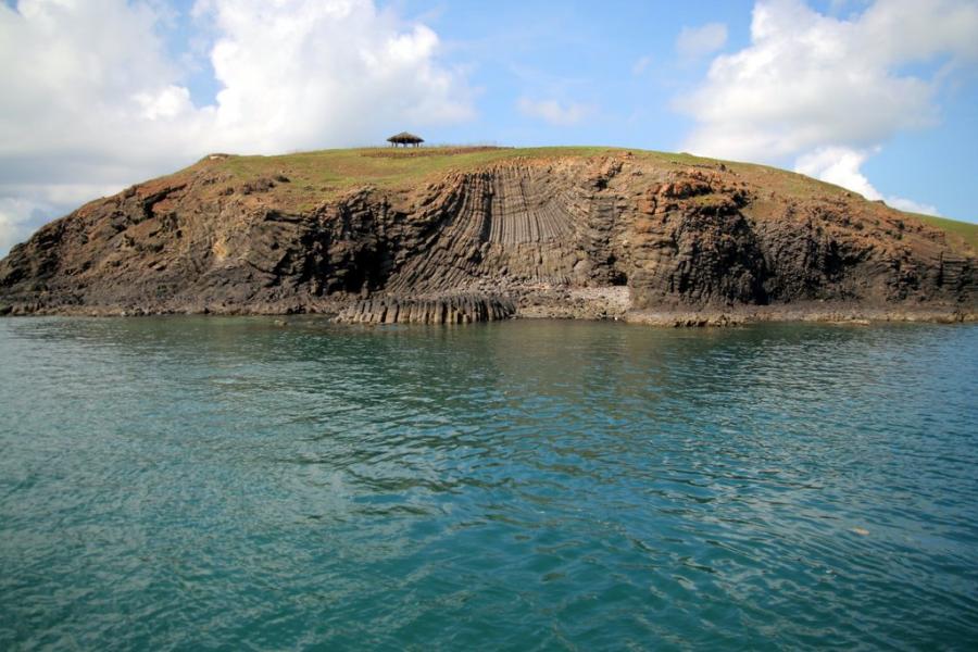 東海員貝嶼扇型玄武岩