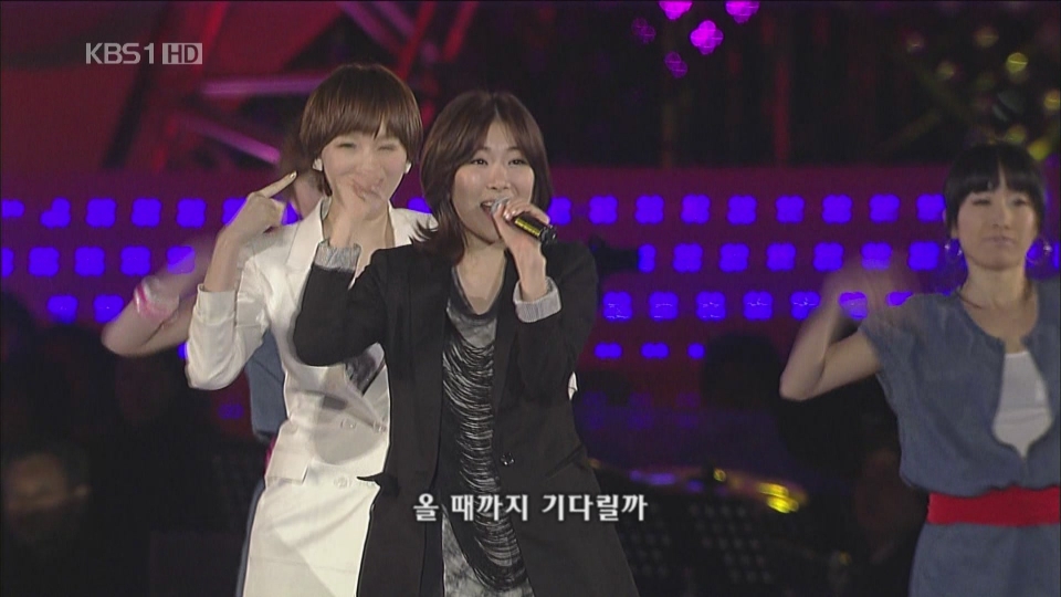 [hd.club & hdmv.cn] Davichi_My Man [KBS1_09.04.26]_1080_AC3_379M-2.JPG